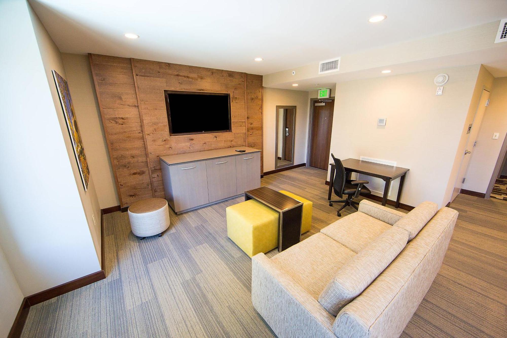 Fairfield Inn & Suites By Marriott Savannah Midtown Экстерьер фото